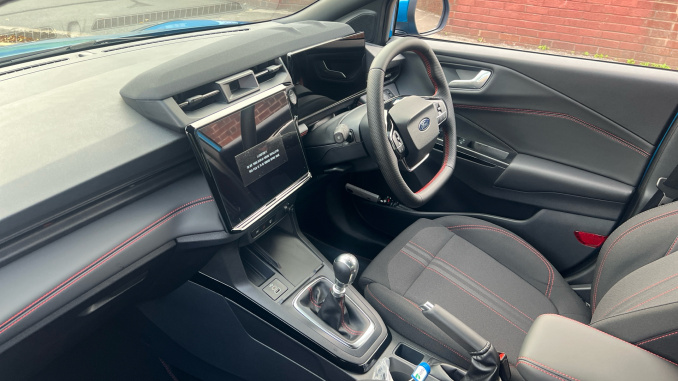 Ford Puma 1.0 EcoBoost Hybrid mHEV ST-Line 5dr Petrol Hatchback - Image 9